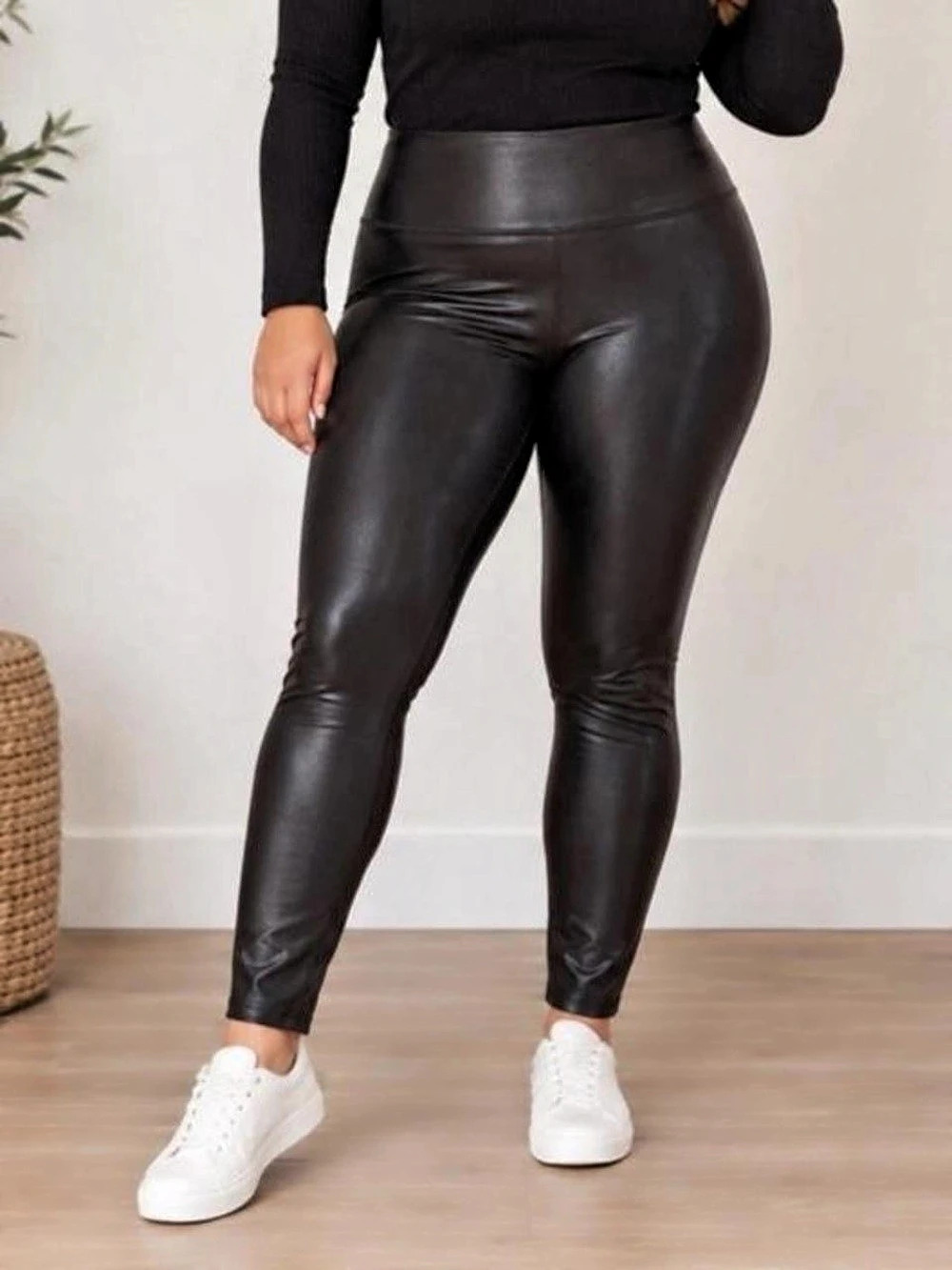 SPANX XL Faux Leather Black High Rise Tummy Control Ankle Leggings